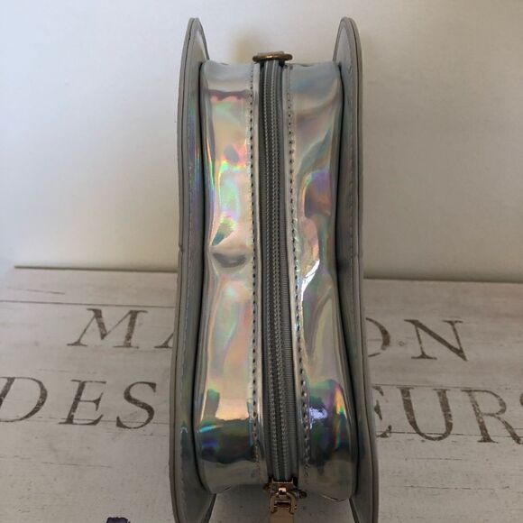 Heart Shaped Purse Handbag - Picture 7 of 9